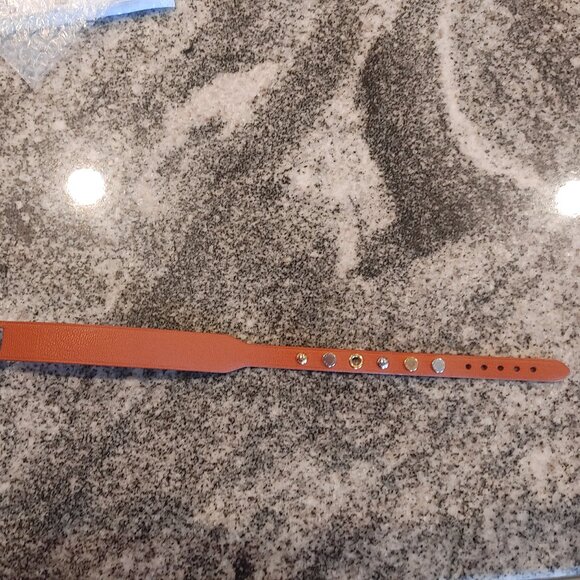 Louis Vuitton Leather Wrap Bracelet  - Made in Spain - color brown / tan. - Picture 12 of 16